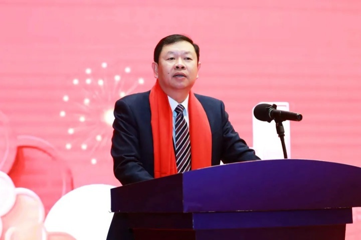 1883348883015229442.jpg 1883348883015229442.jpg